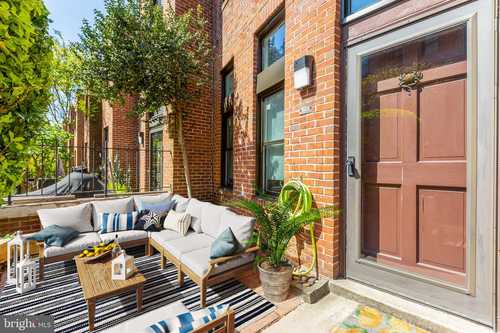 $315,000 - 2Br/3Ba -  for Sale in None Available, Baltimore