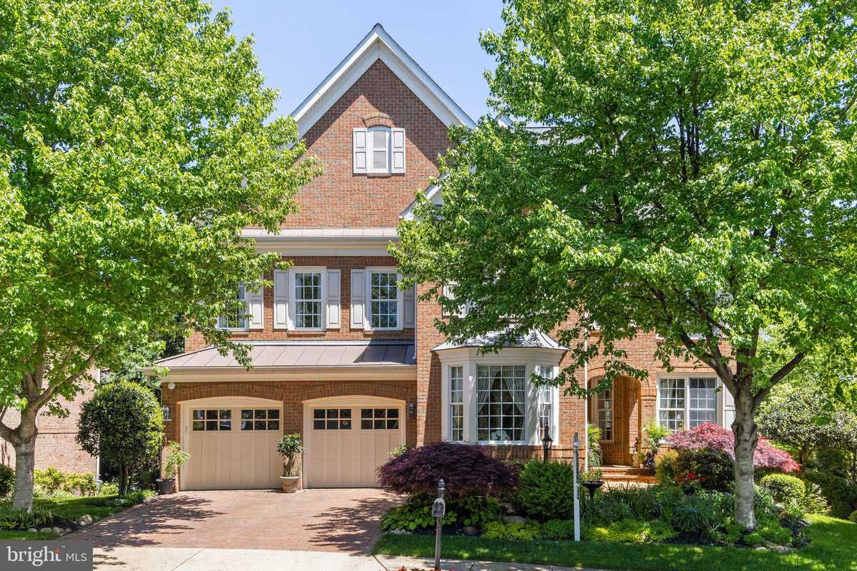 $1,550,000 - 5Br/5Ba -  for Sale in Pickett's Reserve, Fairfax