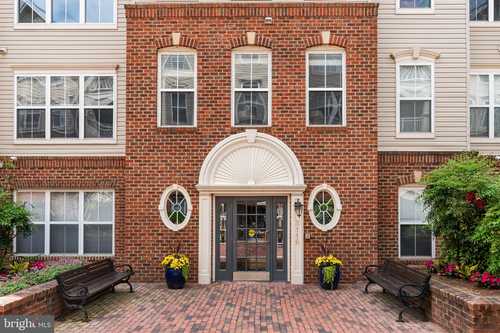 $510,000 - 2Br/2Ba -  for Sale in Carlton Place, Alexandria