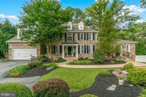 $1,099,900 - 6Br/6Ba -  for Sale in Ruxton, Towson