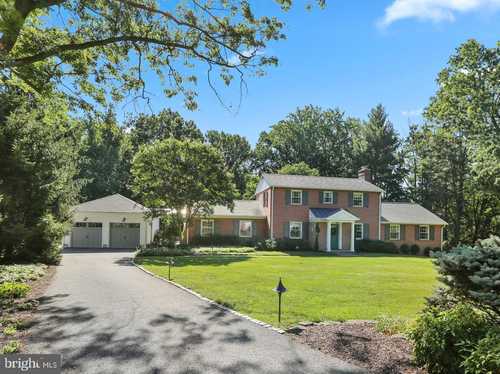 $995,000 - 4Br/5Ba -  for Sale in Pot Spring, Lutherville Timonium