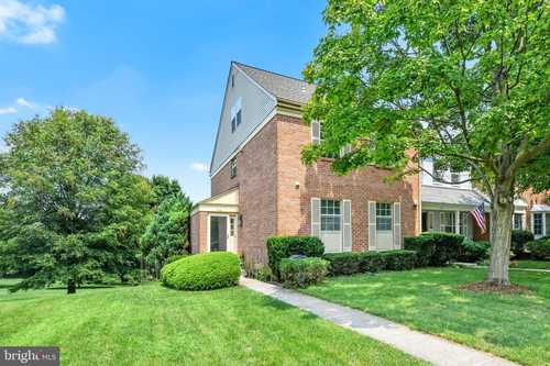 $432,000 - 3Br/4Ba -  for Sale in Mays Chapel Village, Lutherville Timonium
