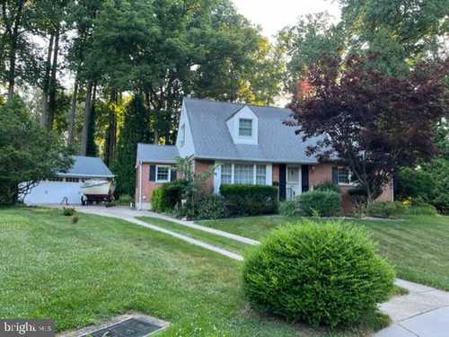 $500,000 - 4Br/3Ba -  for Sale in Valley Wood, Lutherville Timonium