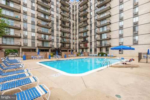 $269,900 - 3Br/2Ba -  for Sale in Barcroft Hills, Falls Church