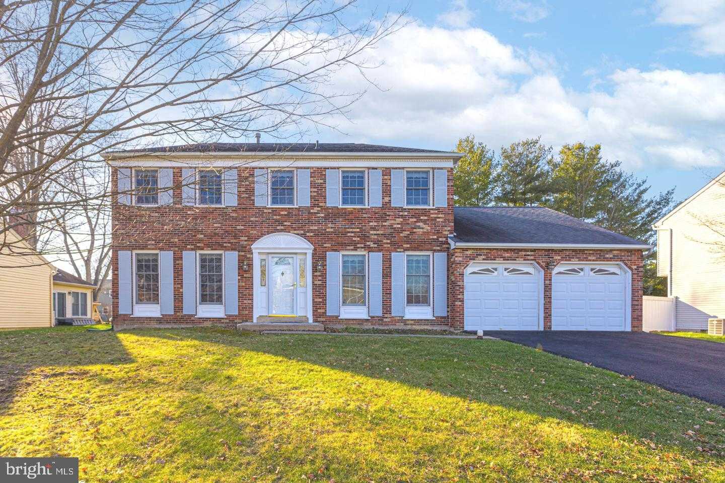 288 MAPLE POINT DRIVE, LANGHORNE, PA