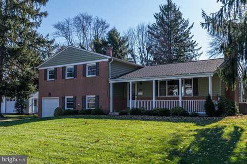 $565,000 - 4Br/3Ba -  for Sale in York Manor, Lutherville Timonium
