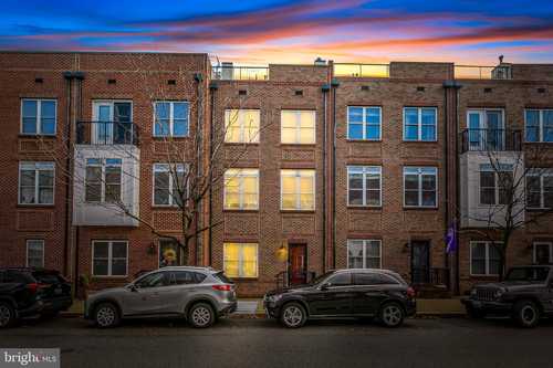 $490,000 - 3Br/4Ba -  for Sale in Locust Point, Baltimore