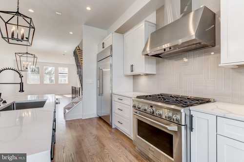 $849,000 - 4Br/5Ba -  for Sale in Canton, Baltimore