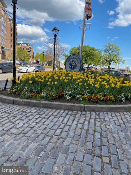 $225,000 - 1Br/1Ba -  for Sale in Henderson's Wharf, Baltimore
