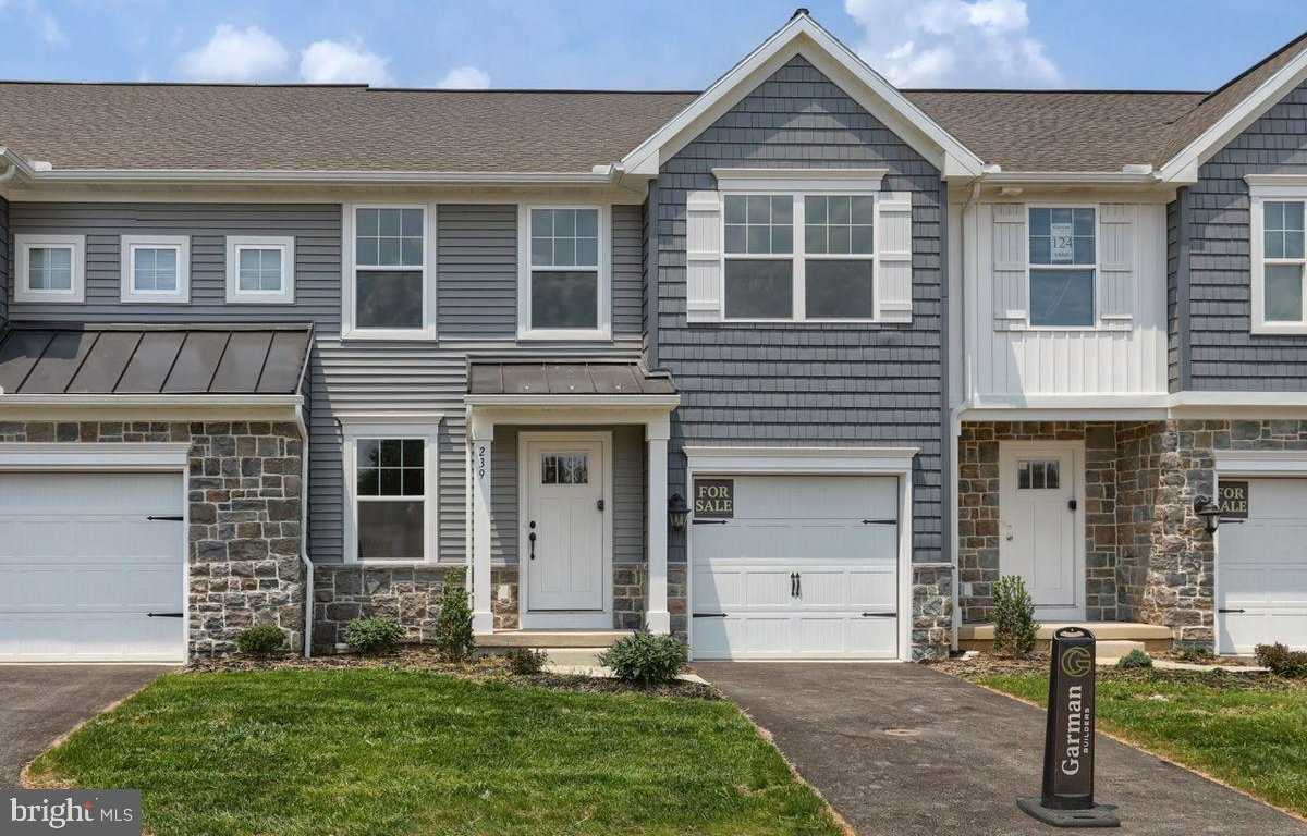 View ANNVILLE, PA 17003 townhome