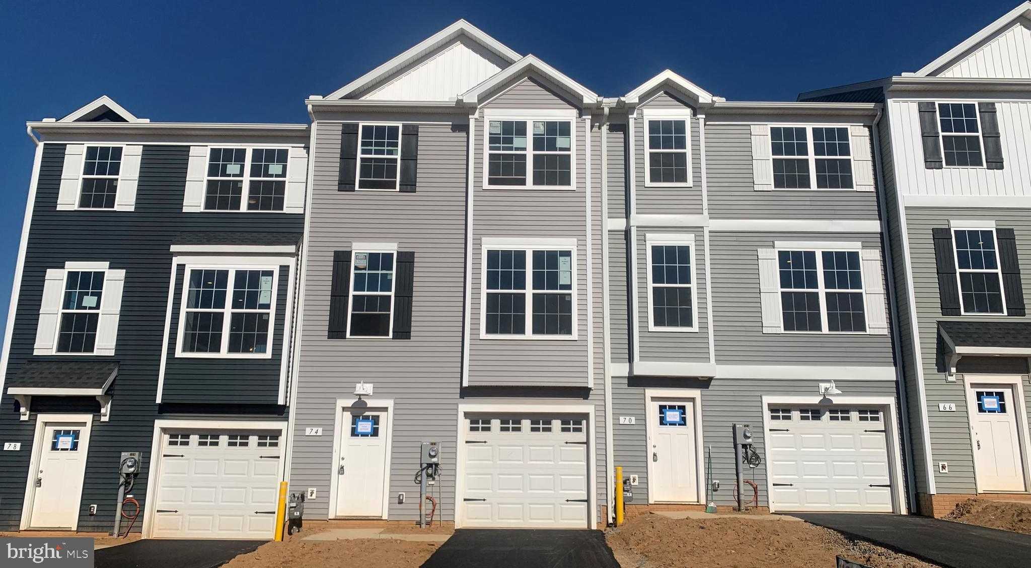 View RED LION, PA 17356 townhome
