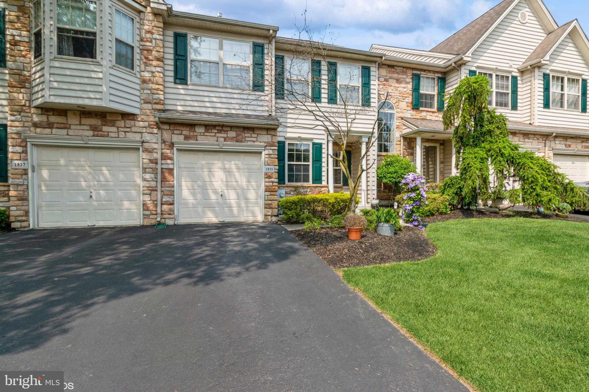 View JAMISON, PA 18929 townhome