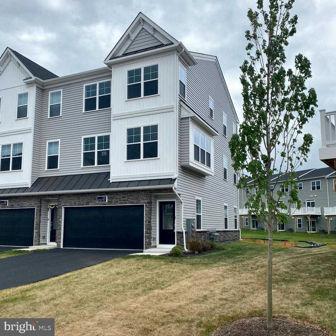 View CHALFONT, PA 18914 townhome