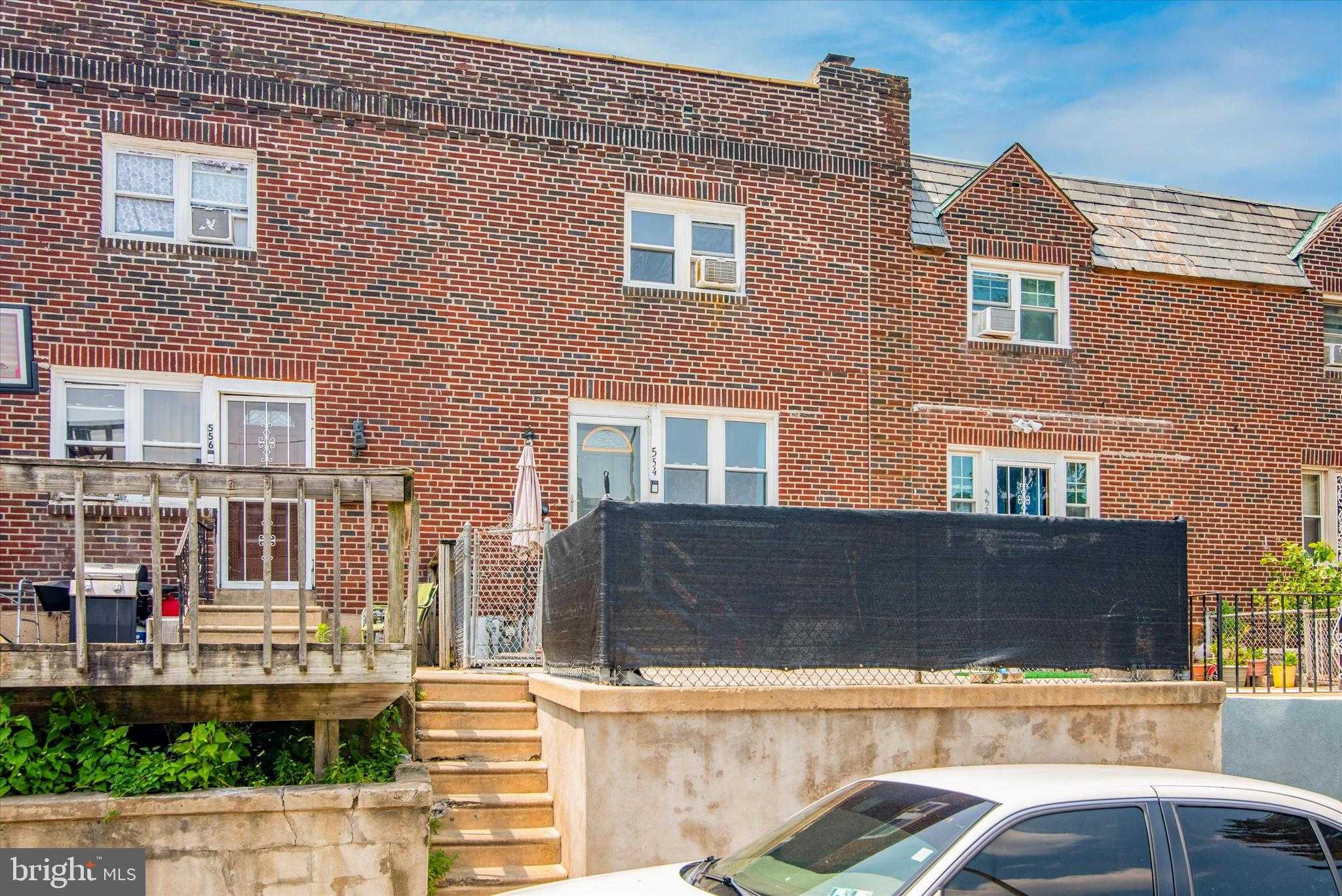 View UPPER DARBY, PA 19082 townhome