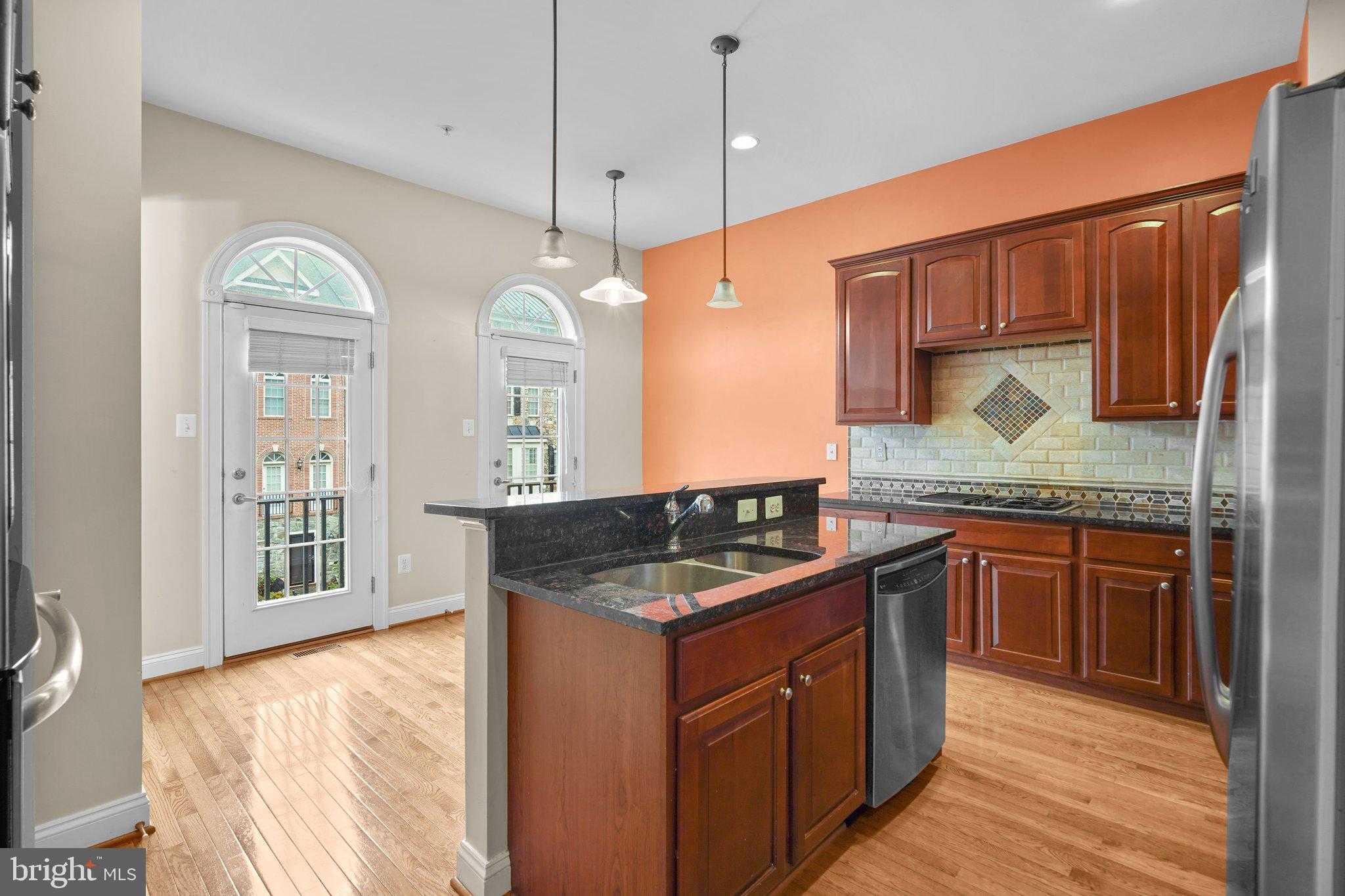 View GAITHERSBURG, MD 20877 townhome