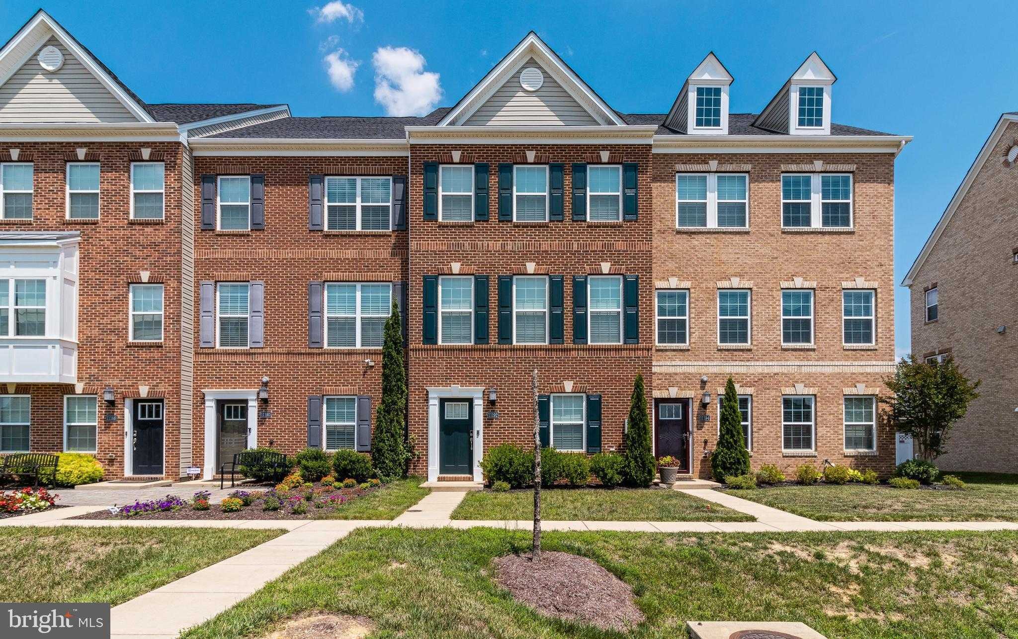 View WHITE PLAINS, MD 20695 townhome