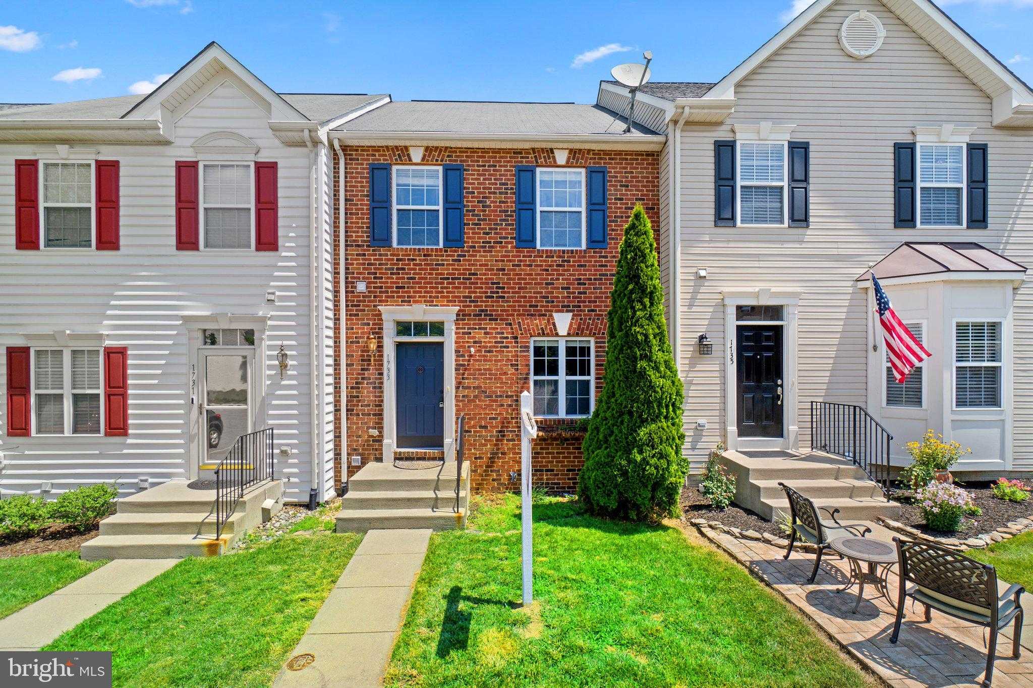 View MOUNT AIRY, MD 21771 townhome