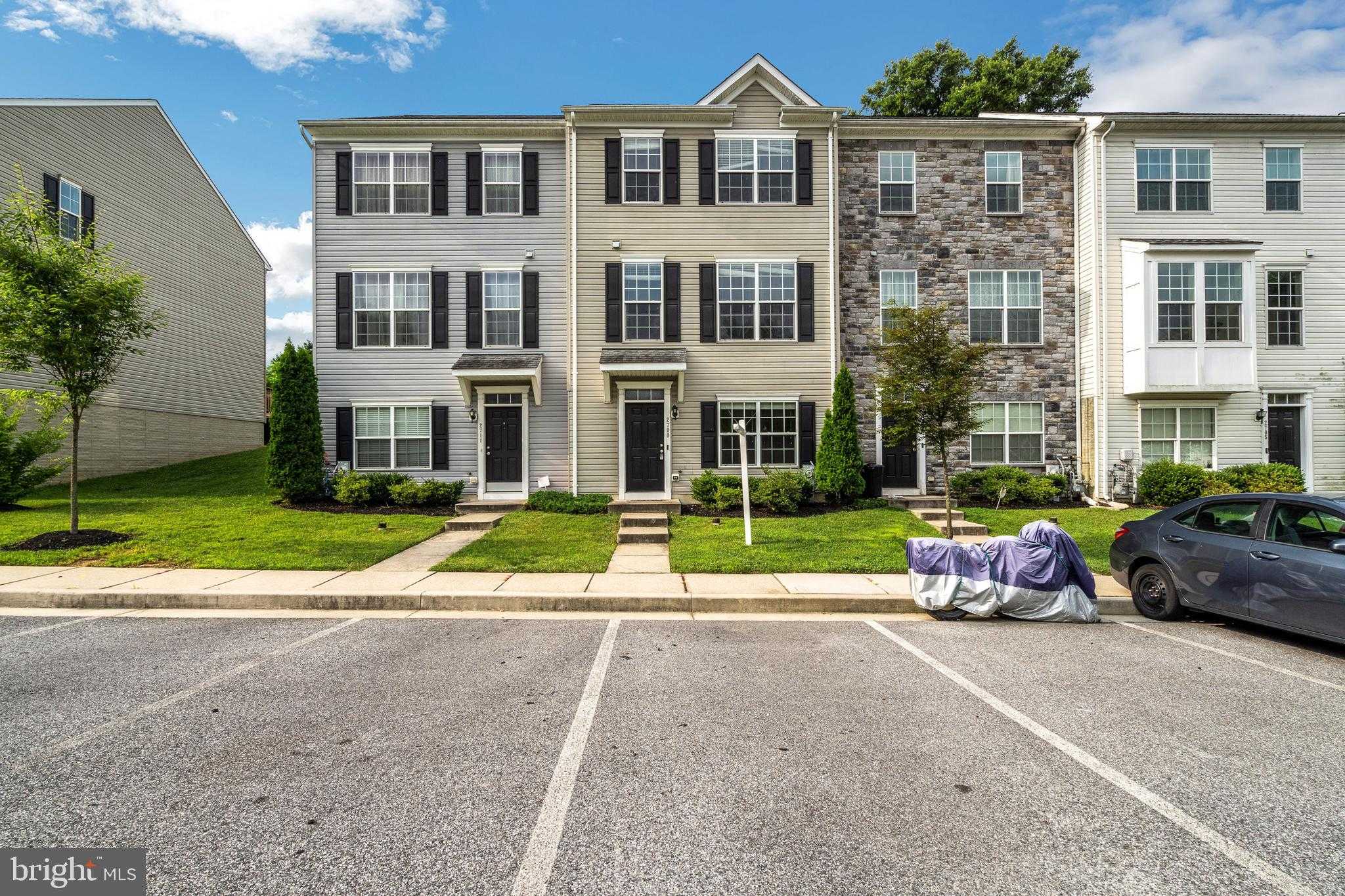 View HALETHORPE, MD 21227 townhome