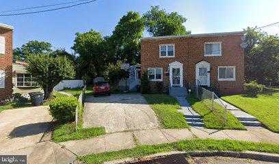 View CAPITOL HEIGHTS, MD 20743 house