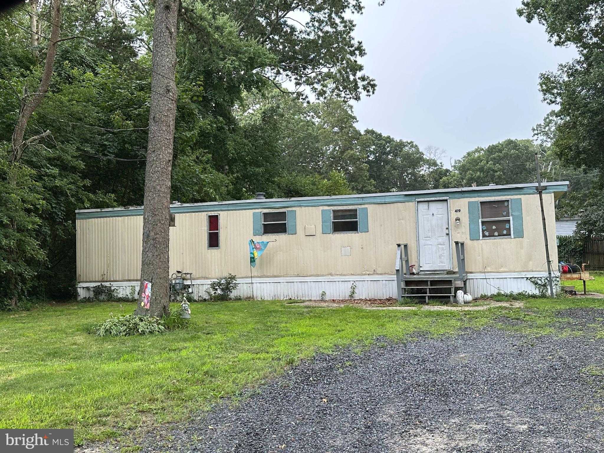 View MILLVILLE, NJ 08332 mobile home
