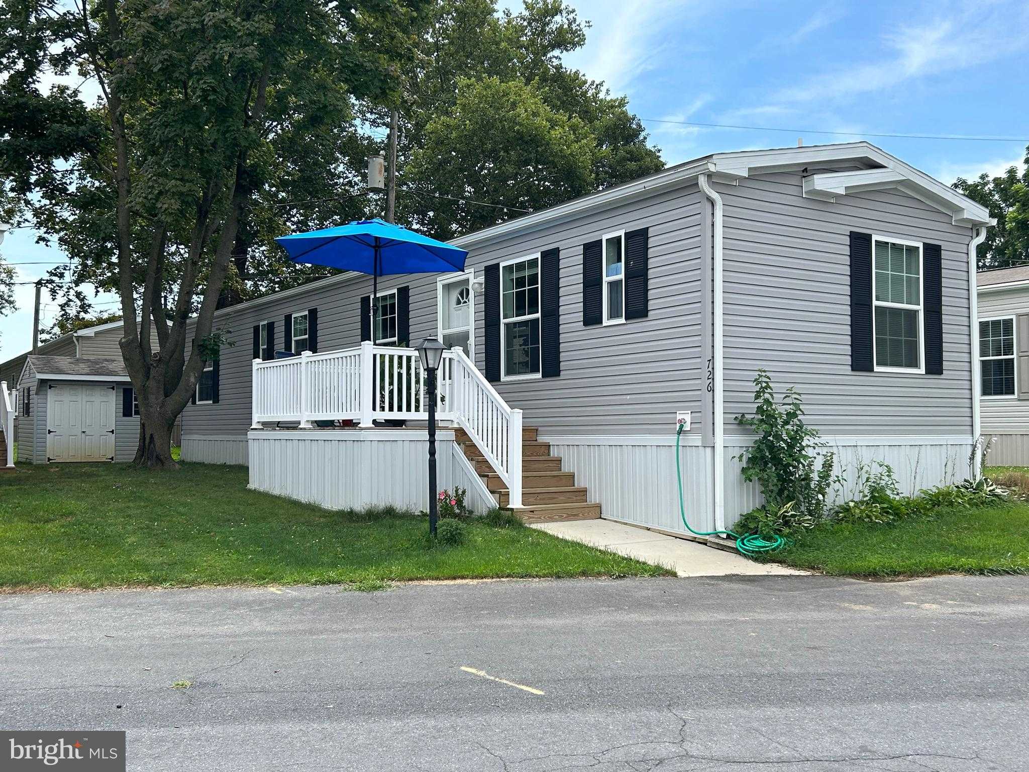 View LANCASTER, PA 17601 mobile home