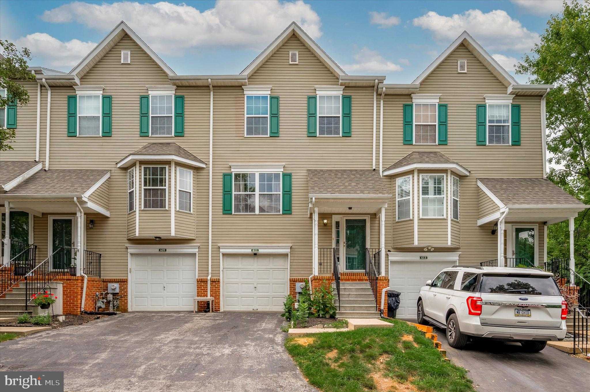 View KING OF PRUSSIA, PA 19406 townhome