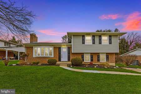 $599,000 - 4Br/3Ba -  for Sale in Coachford, Lutherville Timonium