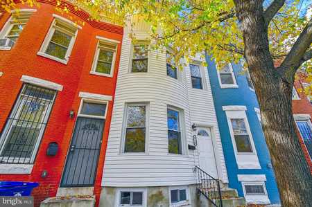 $210,000 - 4Br/3Ba -  for Sale in Oliver, Baltimore