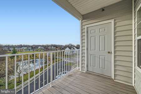 $299,999 - 2Br/2Ba -  for Sale in Hopewell Pointe, Essex