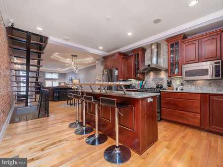 $525,000 - 3Br/3Ba -  for Sale in Canton, Baltimore