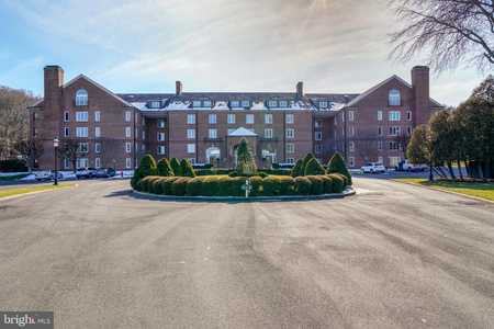 $329,900 - 2Br/2Ba -  for Sale in The Risteau, Pikesville