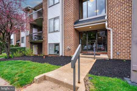 $295,000 - 2Br/2Ba -  for Sale in Mays Chapel Village, Lutherville Timonium