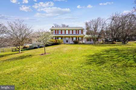 $789,999 - 4Br/4Ba -  for Sale in None Available, Mount Airy