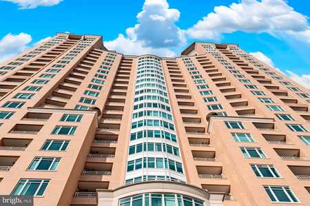 $385,000 - 2Br/2Ba -  for Sale in Harborview, Baltimore