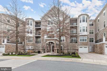 $445,000 - 2Br/2Ba -  for Sale in Quarry Lake At Greenspring, Baltimore