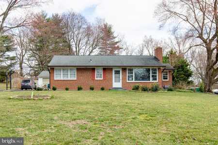 $689,900 - 3Br/3Ba -  for Sale in Pine Orchard Meadows, Ellicott City