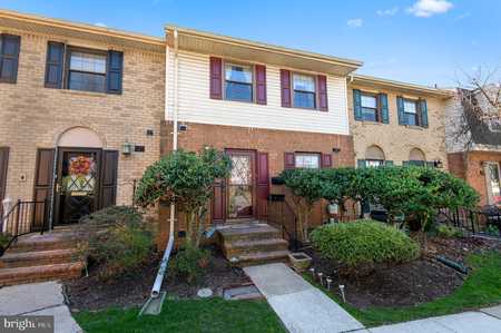 $319,900 - 3Br/4Ba -  for Sale in Dulaney Towers, Towson