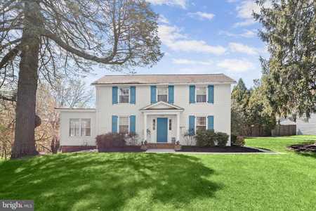 $600,000 - 3Br/2Ba -  for Sale in Peter Harmon Acres, Columbia