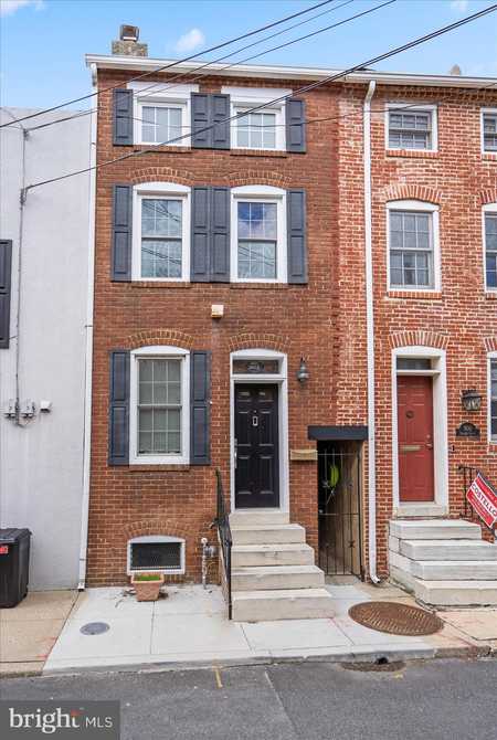 $325,000 - 3Br/2Ba -  for Sale in Federal Hill Historic District, Baltimore