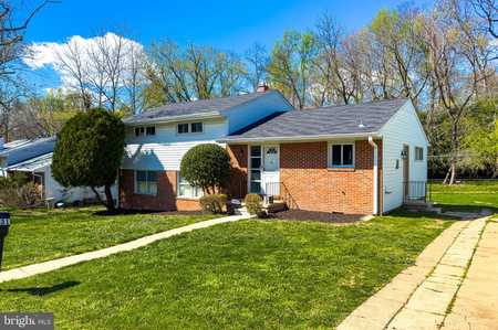 $465,000 - 4Br/3Ba -  for Sale in Pikesville, Pikesville