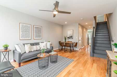 $285,000 - 2Br/2Ba -  for Sale in Johns Hopkins, Baltimore