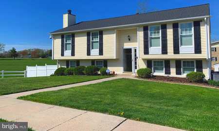 $439,900 - 4Br/3Ba -  for Sale in Perring Park, Parkville