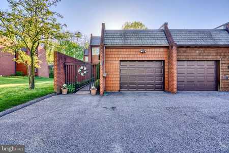 $575,000 - 4Br/4Ba -  for Sale in Ruxton Crossing, Towson