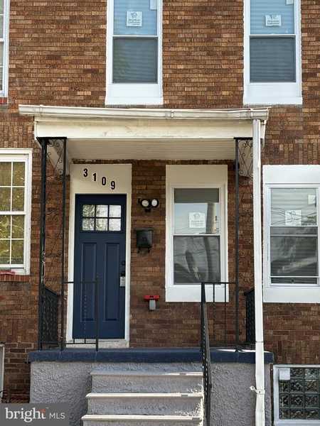 $190,000 - 3Br/2Ba -  for Sale in Four By Four, Baltimore