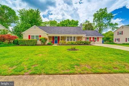 $625,000 - 4Br/3Ba -  for Sale in Somerset At Belair, Bowie