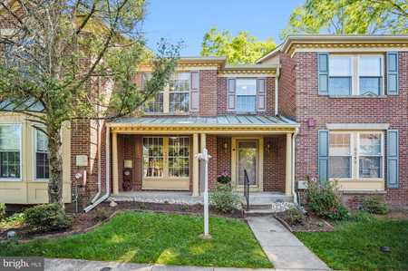 $485,000 - 3Br/4Ba -  for Sale in Dorsey Hall, Ellicott City