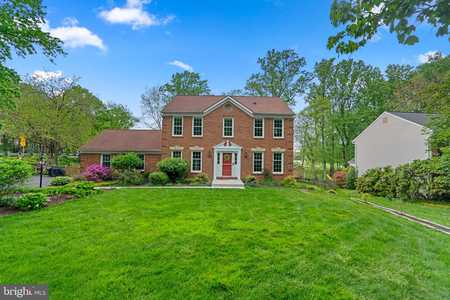 $800,000 - 4Br/4Ba -  for Sale in Burleigh Manor, Ellicott City