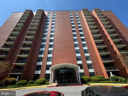 $190,000 - 1Br/1Ba -  for Sale in Dulaney Towers, Towson