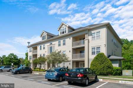 $310,000 - 2Br/2Ba -  for Sale in Gateway Commerce Center, Columbia