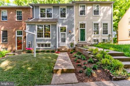 $435,000 - 4Br/4Ba -  for Sale in Stonebrook, Columbia
